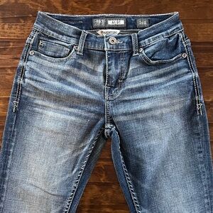 BKE Alec Denim Jeans in Classic Blue